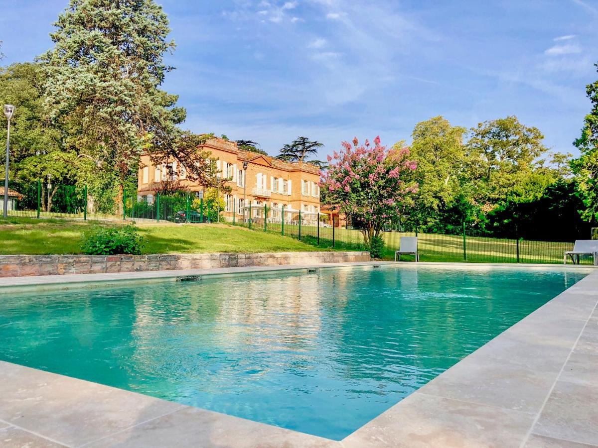 Hotel Western Premier Le Domaine De Montjoie 4*